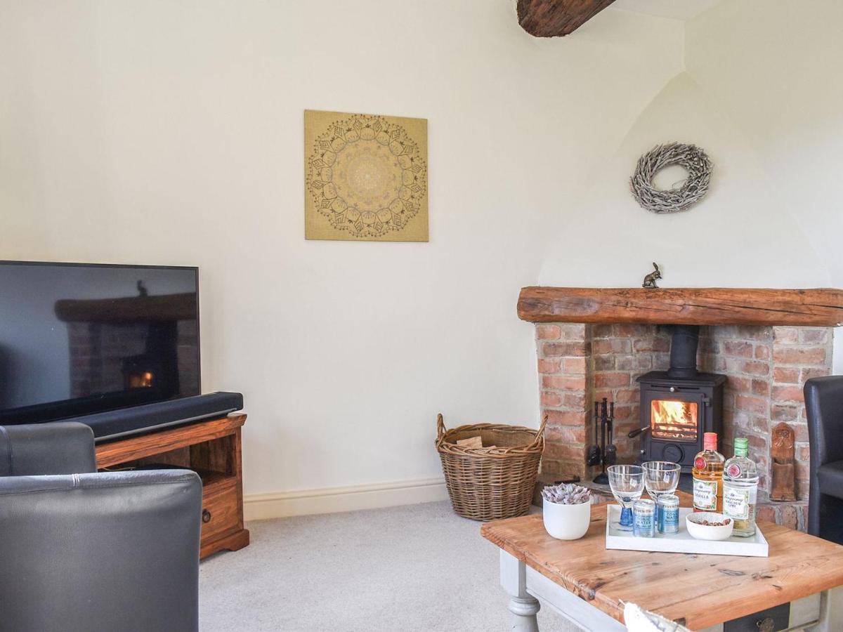 Lea Hall Farmhouse Tissington Bagian luar foto