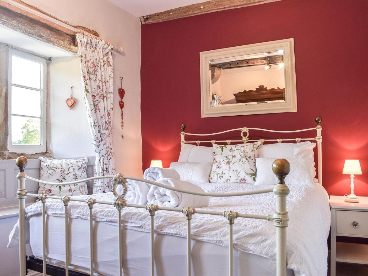 Lea Hall Farmhouse Tissington Bagian luar foto