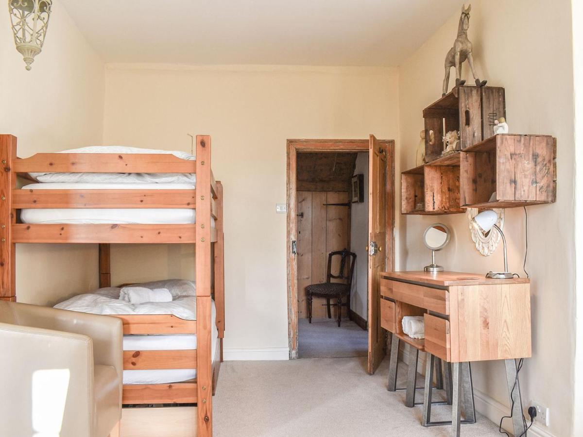 Lea Hall Farmhouse Tissington Bagian luar foto